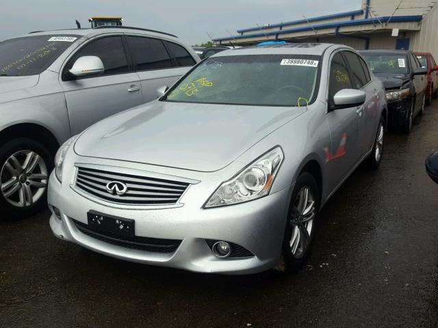 JN1CV6AR5FM521640 - 2015 INFINITI Q40 SILVER photo 2