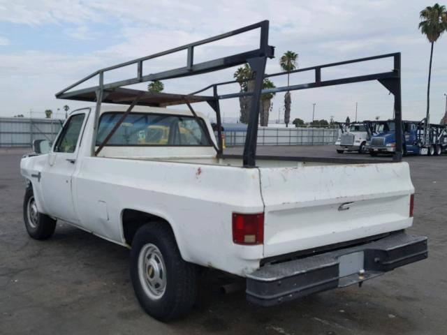 1GCGC24MXGJ120665 - 1986 CHEVROLET C20 WHITE photo 3