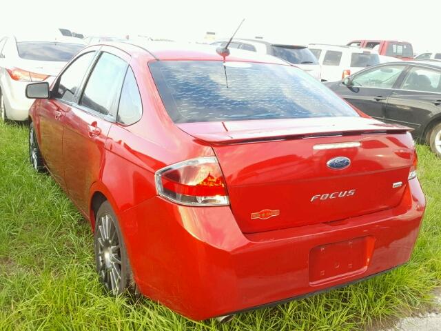 1FAHP3GN1AW160426 - 2010 FORD FOCUS SES RED photo 3