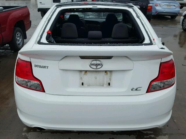 JTKJF5C77D3062145 - 2013 TOYOTA SCION TC 白色 照片 10