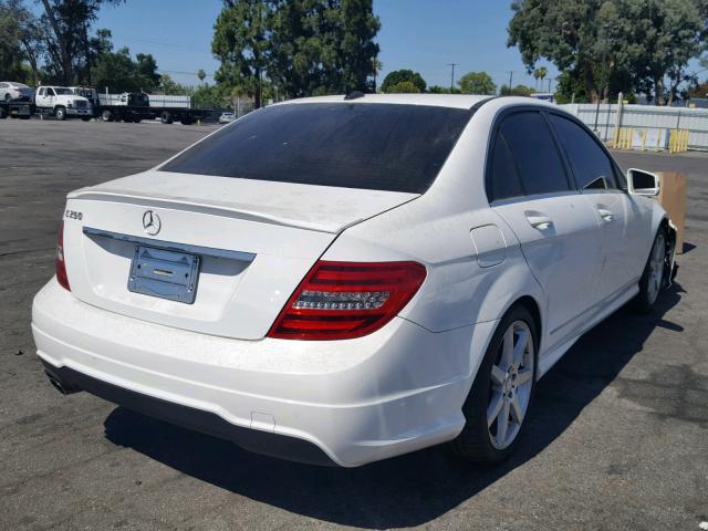 WDDGF4HB5EA959525 - 2014 MERCEDES-BENZ C 250 WHITE photo 4