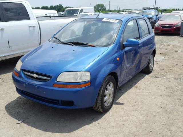 KL1TJ62654B191074 - 2004 CHEVROLET AVEO LS BLUE photo 2