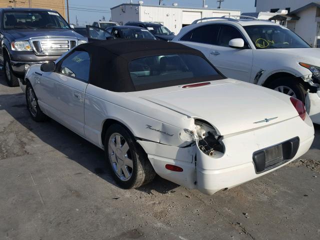 1FAHP60A22Y130348 - 2002 FORD THUNDERBIR WHITE photo 3