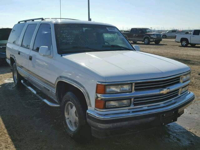 3GNEC16R1WG131040 - 1998 CHEVROLET C1500 SUBU WHITE photo 1