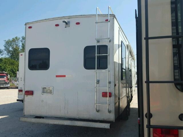 4EZFD352X8S051210 - 2008 DURA RV WHITE photo 4