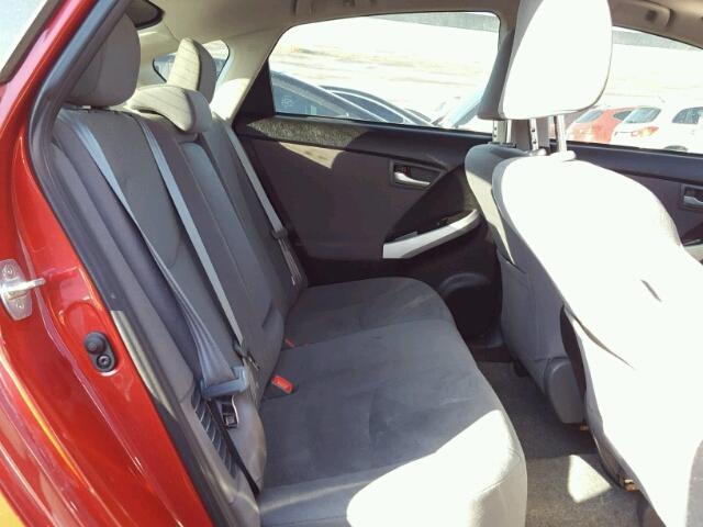 JTDKN3DU5D5565362 - 2013 TOYOTA PRIUS RED photo 6