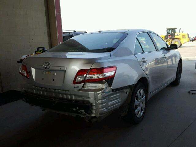 4T1BF3EK4BU145617 - 2011 TOYOTA CAMRY BASE SILVER photo 4