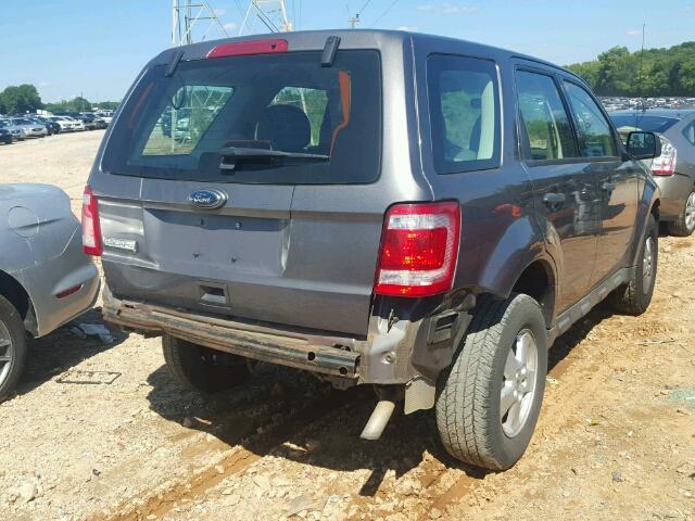 1FMCU0C70AKD15330 - 2010 FORD ESCAPE XLS GRAY photo 4