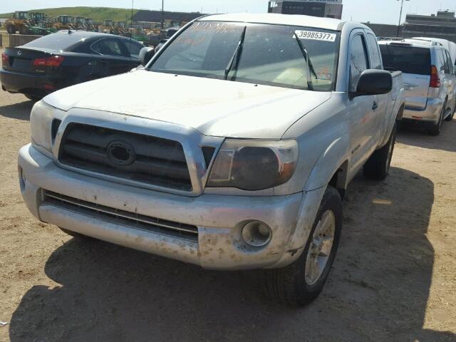 5TETX62N95Z119368 - 2005 TOYOTA TACOMA SILVER photo 2