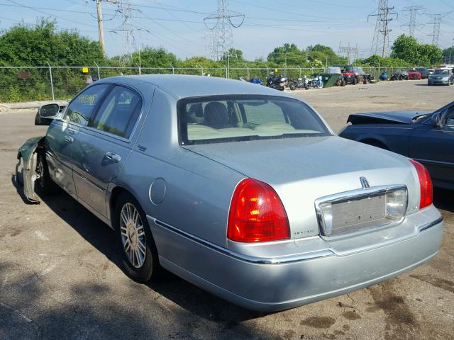 1LNHM82W37Y625250 - 2007 LINCOLN TOWN CAR S BLUE photo 3