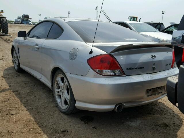 KMHHN65F35U154976 - 2005 HYUNDAI TIBURON SILVER photo 3