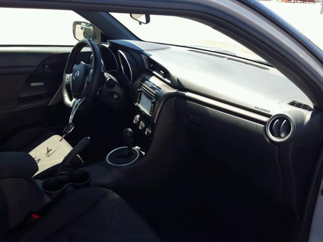 JTKJF5C73E3067523 - 2014 TOYOTA SCION TC 灰色 照片 5