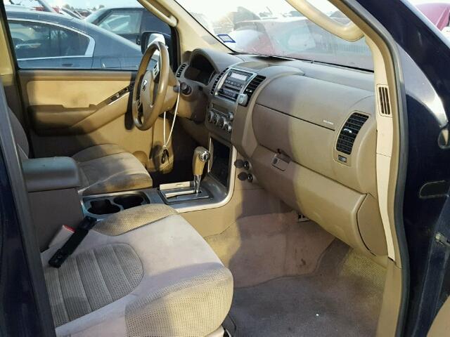 5N1AR18U26C682566 - 2006 NISSAN PATHFINDER BLUE photo 5