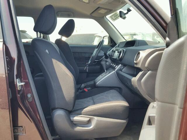 JTLZE4FE6EJ052841 - 2014 TOYOTA SCION XB Púrpura foto 5