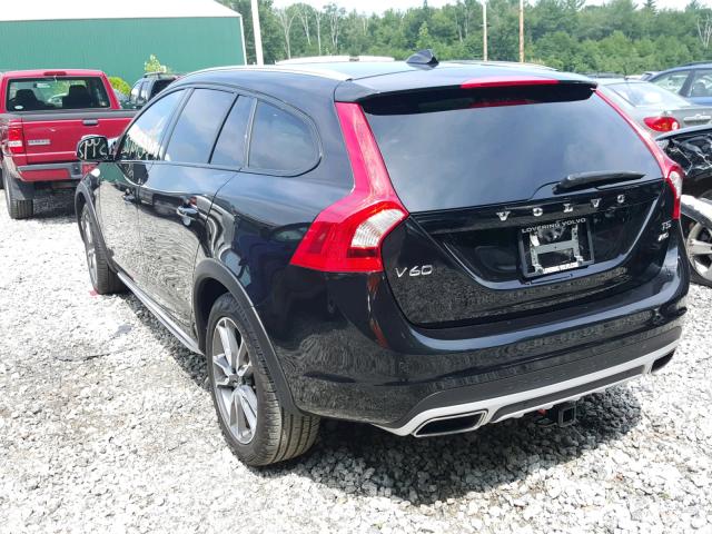 YV440MWK2H1038267 - 2017 VOLVO V60 CROSS BLACK photo 3