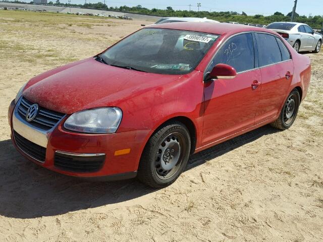 3VWJM71K69M161719 - 2009 VOLKSWAGEN JETTA S RED photo 2