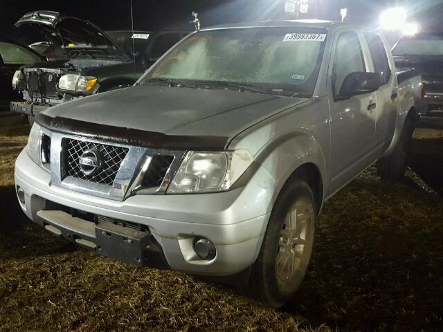 1N6AD0ER2EN719824 - 2014 NISSAN FRONTIER SILVER photo 2