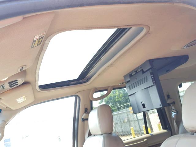 5LMEU27A11LJ04624 - 2001 LINCOLN NAVIGATOR WHITE photo 9