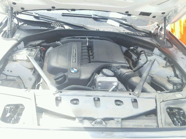WBAFR7C57DC819167 - 2013 BMW 535 WHITE photo 7