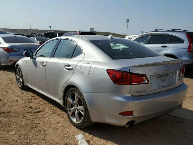 JTHBK262792084924 - 2009 LEXUS IS SILVER photo 3