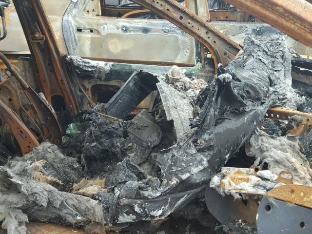 JTMRJREV9JD180070 - 2018 TOYOTA RAV4 HV LE BURN photo 5