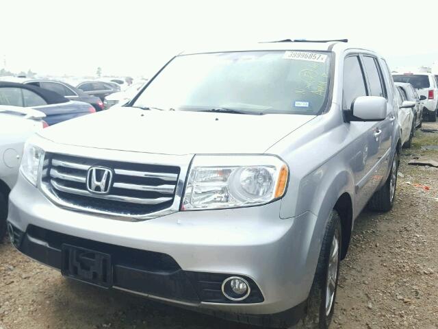 5FNYF3H54FB034200 - 2015 HONDA PILOT EXL SILVER photo 2