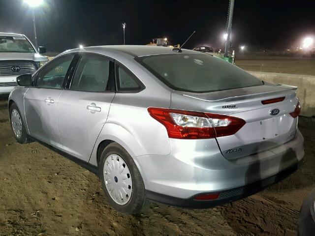 1FADP3F24DL194601 - 2013 FORD FOCUS SILVER photo 3