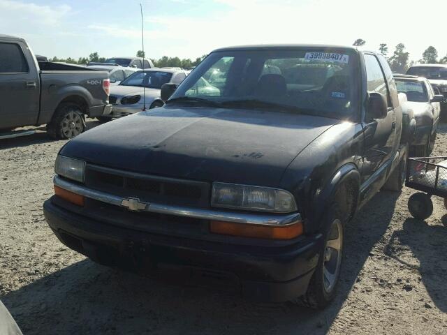 1GCCS19XX38199884 - 2003 CHEVROLET S TRUCK BLACK photo 2