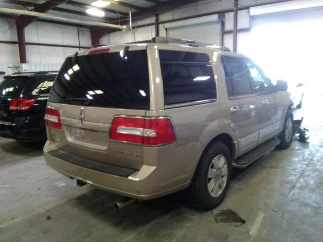 5LMFU28518LJ10097 - 2008 LINCOLN NAVIGATOR TAN photo 4