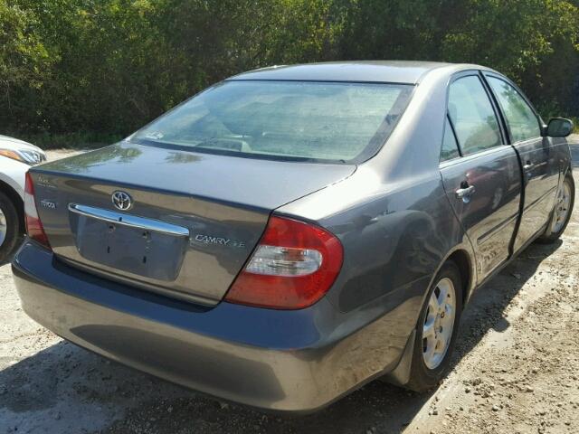 4T1BE32K13U681336 - 2003 TOYOTA CAMRY LE GRAY photo 4