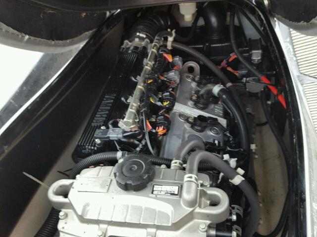 YAMA2052E010 - 2010 YAMAHA VX DELUXE BLACK photo 7