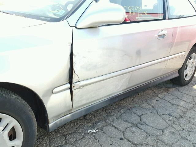 1HGEJ8243YL037749 - 2000 HONDA CIVIC EX ვერცხლისფერი ფოტო 9