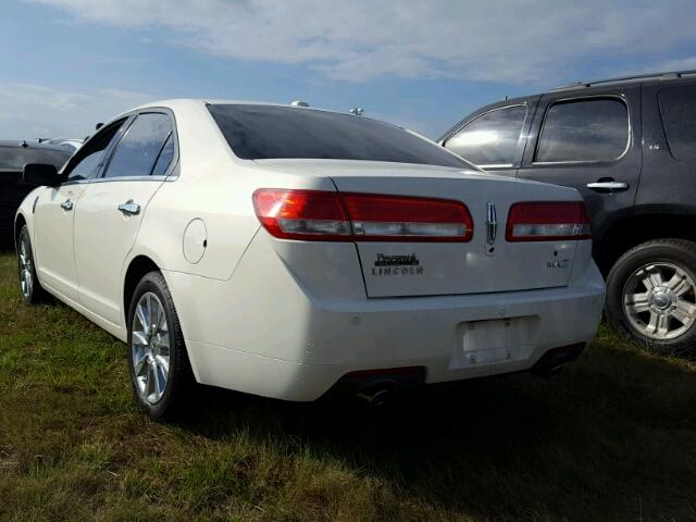 3LNHL2GC3CR815105 - 2012 LINCOLN MKZ WHITE photo 3