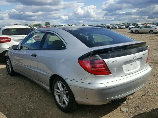 WDBRN47JX2A303555 - 2002 MERCEDES-BENZ C SILVER photo 3