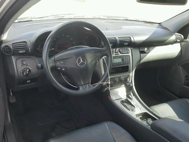 WDBRN47JX2A303555 - 2002 MERCEDES-BENZ C SILVER photo 9