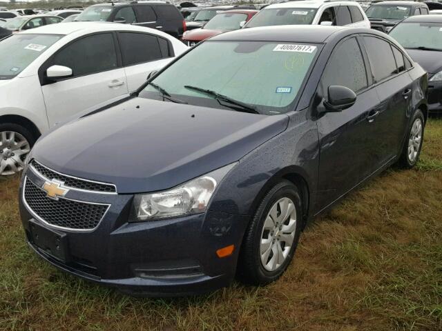 1G1PA5SHXE7456509 - 2014 CHEVROLET CRUZE GRAY photo 2