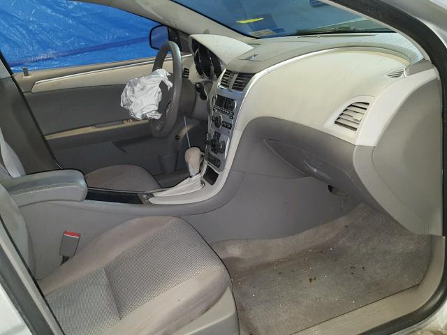 1G1ZB5E07CF209477 - 2012 CHEVROLET MALIBU LS ვერცხლისფერი ფოტო 5