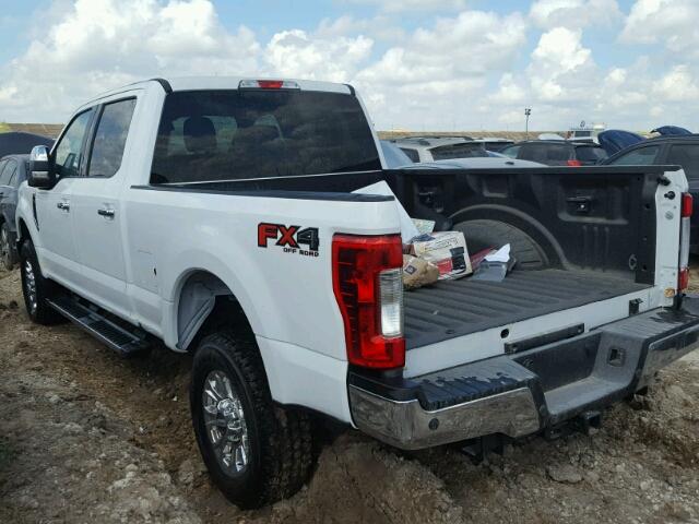 1FT7W2B6XHED50633 - 2017 FORD F250 SUPER WHITE photo 3