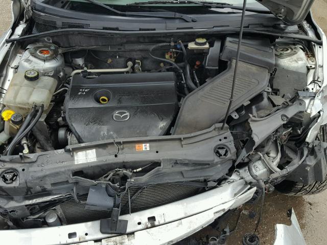 JM1BK343581122769 - 2008 MAZDA 3 HATCHBAC SILVER photo 7