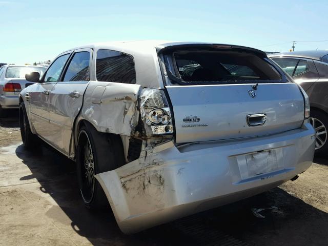 2D4FV48T95H680228 - 2005 DODGE MAGNUM SE SILVER photo 3