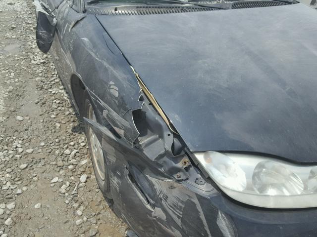 1G8ZR12752Z285445 - 2002 SATURN SC2 BLACK photo 9