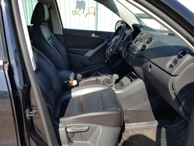 WVGBV75N29W543184 - 2009 VOLKSWAGEN TIGUAN SE 黑色 照片 5