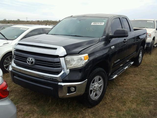 5TFRY5F11EX156821 - 2014 TOYOTA TUNDRA DOU BLACK photo 2