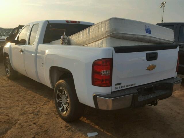 1GCSCPEA6AZ179118 - 2010 CHEVROLET SILVERADO WHITE photo 3