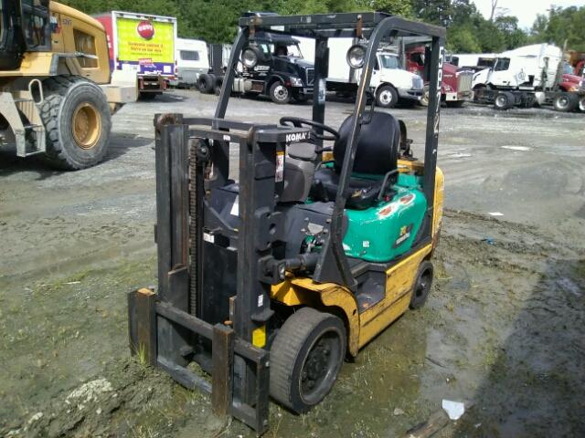 563784A - 2003 KMTS FORKLIFT YELLOW photo 2