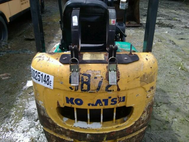 563784A - 2003 KMTS FORKLIFT YELLOW photo 7