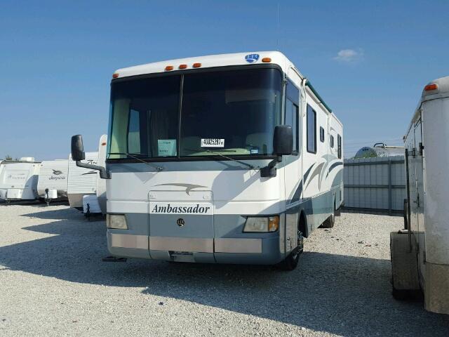 1RF120412Y2010233 - 2000 ROADMASTER RAIL DYANASTER თეთრი ფოტო 2