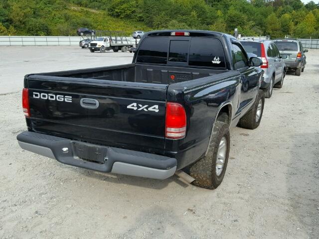 1B7GG26N01S132061 - 2001 DODGE DAKOTA BLACK photo 4