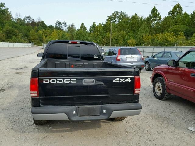 1B7GG26N01S132061 - 2001 DODGE DAKOTA BLACK photo 6