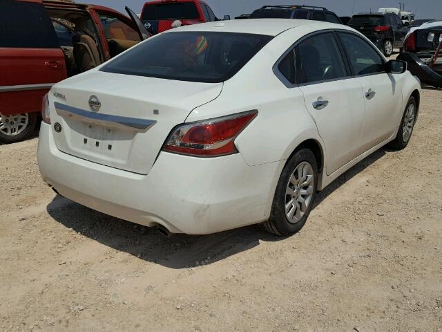 1N4AL3AP7FC457443 - 2015 NISSAN ALTIMA 2.5 WHITE photo 4